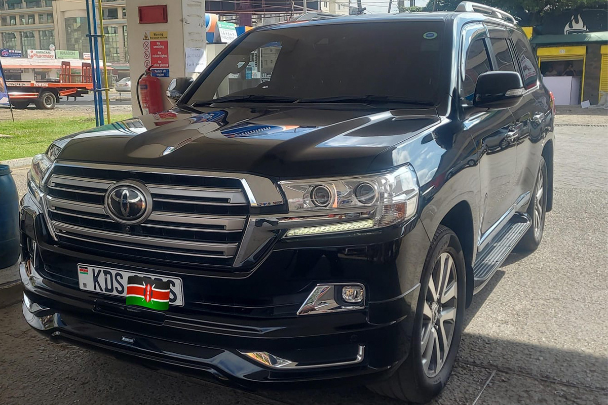 Toyota Landcruiser V8