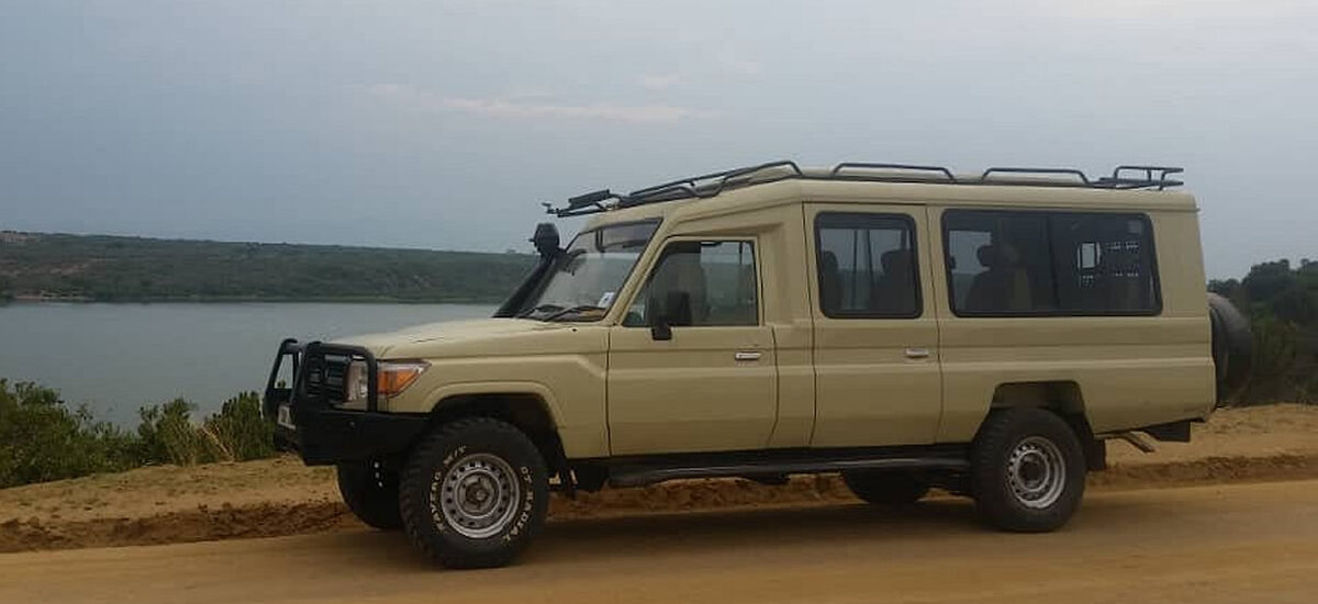 toyota-safari-landcruiser-extended-1200x550